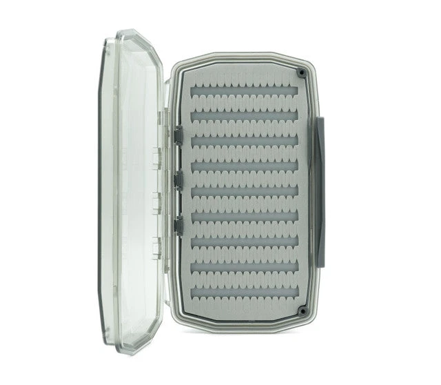 Umpqua - UPG Foam Waterproof Essential - Large - Gray 1 Umpqua - UPG Foam Waterproof Essential - Large - Gray