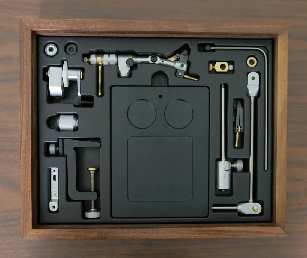 Renzetti - Commemorative Grand Master Series Vise 1 Renzetti - Commemorative Grand Master Series Vise